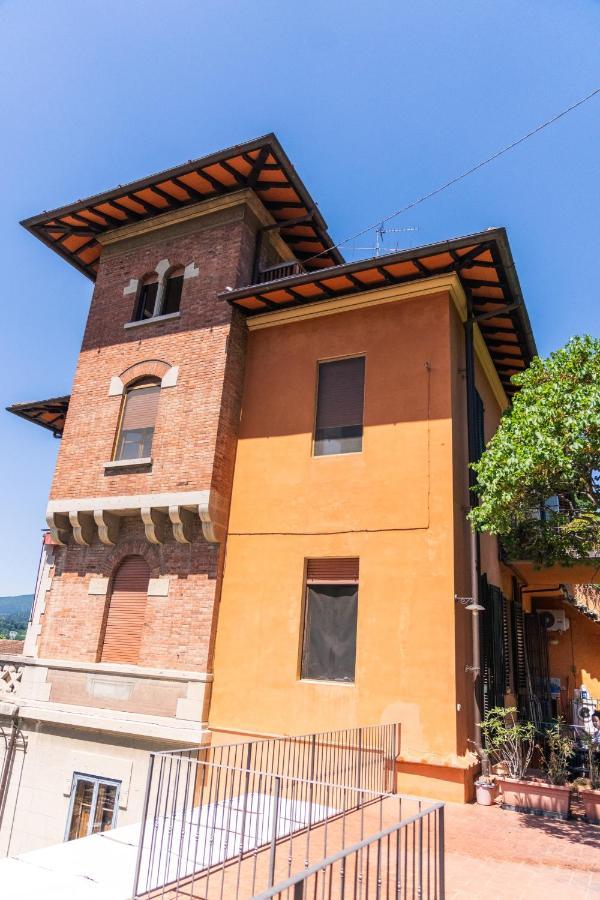Attico In Villa Storica - Dolcevita Holiday Φλωρεντία Εξωτερικό φωτογραφία